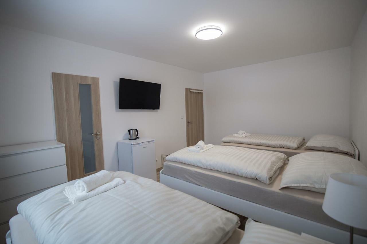 Apartment Simona Hostka  Εξωτερικό φωτογραφία