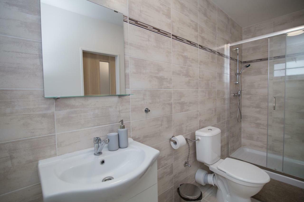 Apartment Simona Hostka  Εξωτερικό φωτογραφία